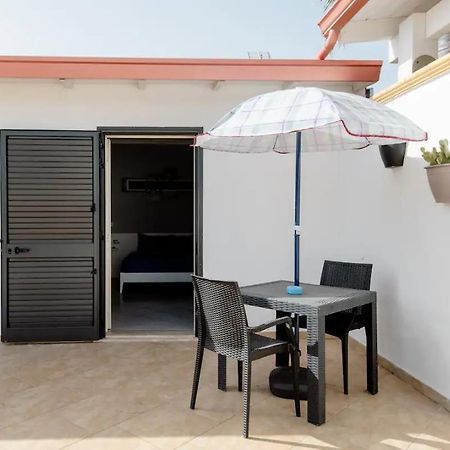 Briciola'S Rooms Porto Cesareo Esterno foto