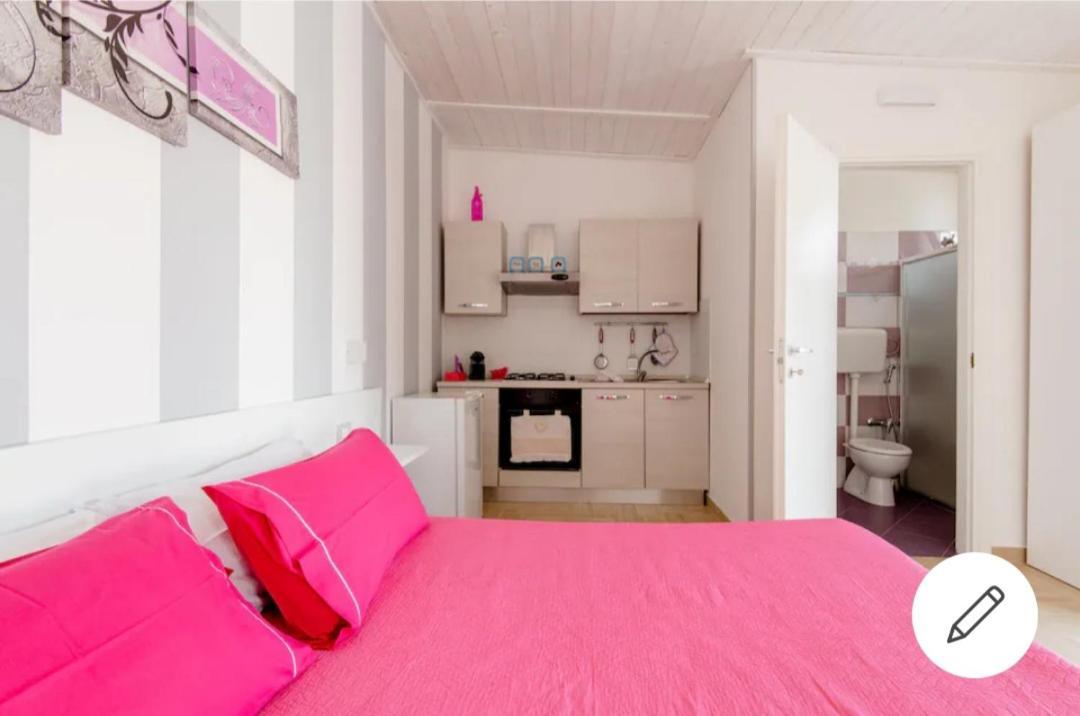 Briciola'S Rooms Porto Cesareo Esterno foto