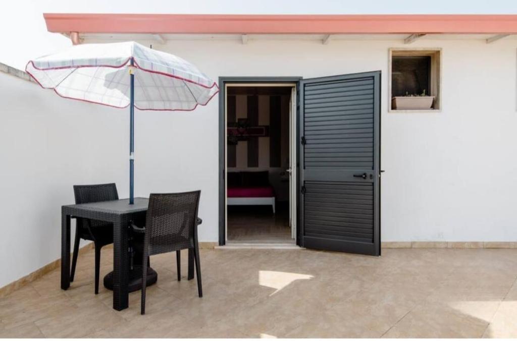 Briciola'S Rooms Porto Cesareo Esterno foto
